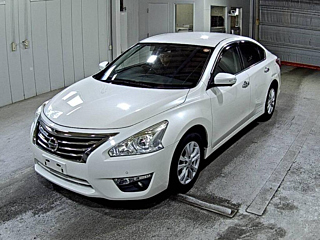NISSAN TEANA 2019