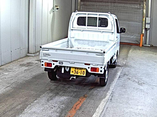NISSAN CLIPPER TRUCK 2024