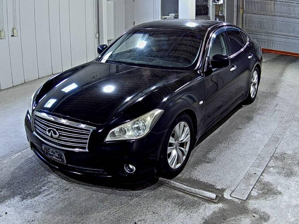 NISSAN FUGA 2011