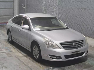 NISSAN TEANA 2009