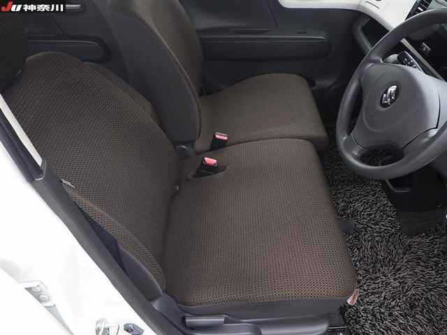 SUZUKI MRWAGON 2011