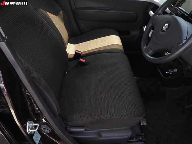 SUZUKI MRWAGON 2014