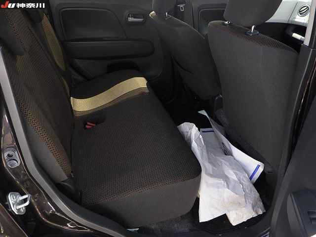 SUZUKI MRWAGON 2014