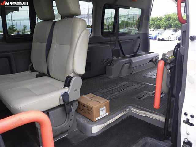 NISSAN CARAVAN VAN 2021