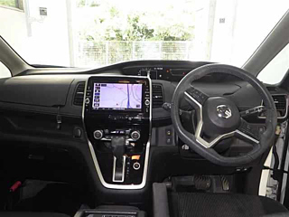 NISSAN SERENA 2018