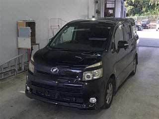 TOYOTA VOXY 2008