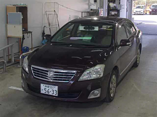TOYOTA PREMIO 2011