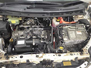 TOYOTA AQUA 2012