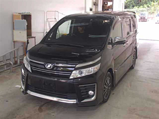 TOYOTA VOXY 2016