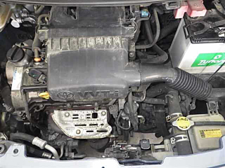 TOYOTA VITZ 2009