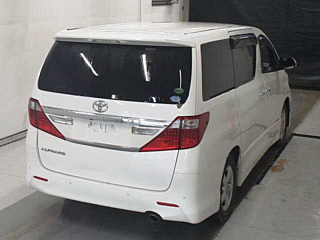 TOYOTA ALPHARD 2014