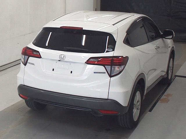 HONDA VEZEL 2015