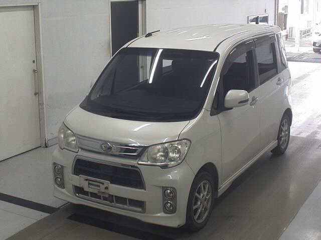DAIHATSU TANTO EXE 2013