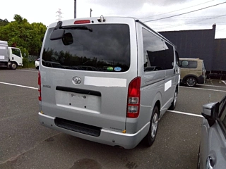 Заказать TOYOTA HIACE VAN