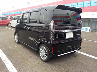 Заказать HONDA N BOX CUSTOM