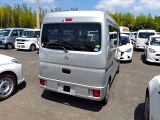 Заказать NISSAN NV100 CLIPPER