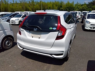 Заказать HONDA FIT