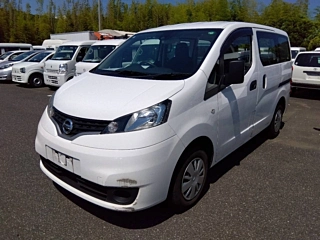 Заказать NISSAN NV200