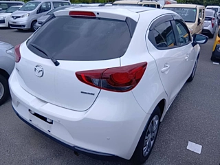 Заказать MAZDA MAZDA2