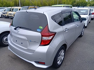 Заказать NISSAN NOTE