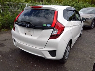 Заказать HONDA FIT
