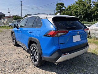 Заказать TOYOTA RAV4