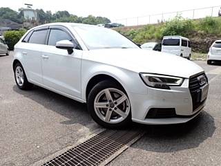 Заказать AUDI A3