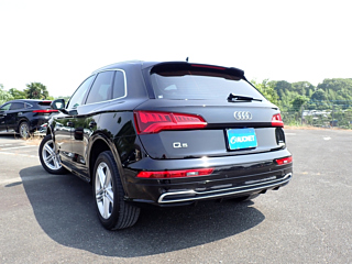 Заказать AUDI Q5