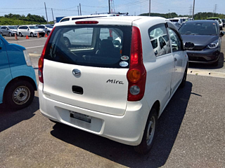 Заказать DAIHATSU MIRA