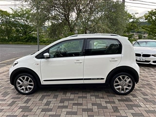 Заказать VOLKSWAGEN UP