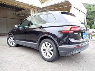 Заказать VOLKSWAGEN TIGUAN