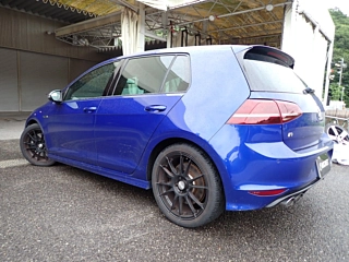 Заказать VOLKSWAGEN GOLF R