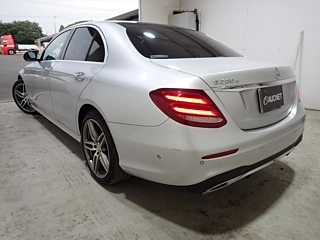 Заказать MERCEDES BENZ E CLASS