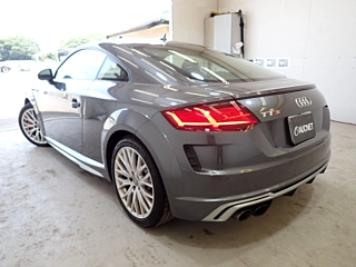 Заказать AUDI TTS COUPE