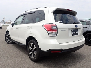 Заказать SUBARU FORESTER