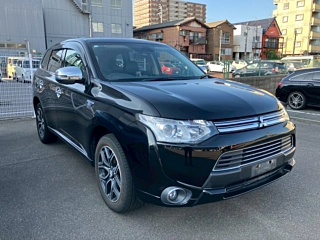 Заказать MITSUBISHI OUTLANDER PHEV