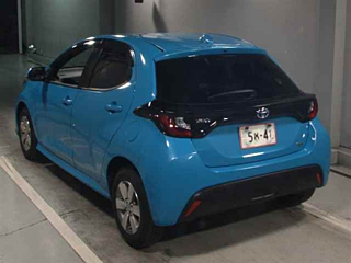Заказать TOYOTA YARIS