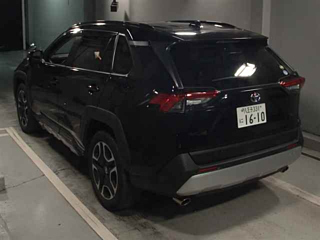 Заказать TOYOTA RAV4
