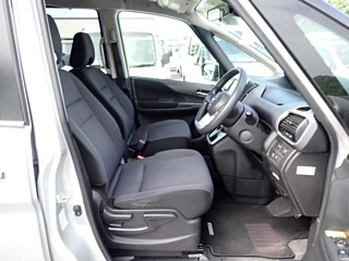 NISSAN SERENA 2019