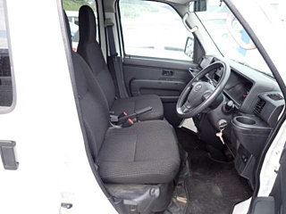 DAIHATSU HIJET VAN 2021