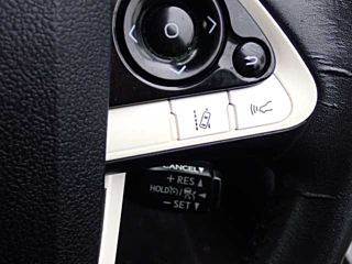 TOYOTA PRIUS 2016