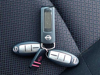 NISSAN SERENA 2013