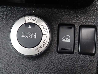 NISSAN X-TRAIL 2008