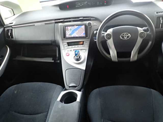 TOYOTA PRIUS 2012