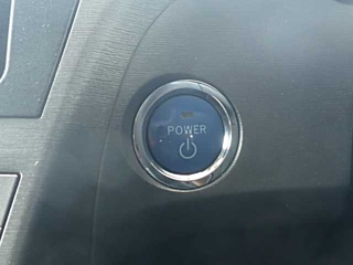 TOYOTA PRIUS 2012