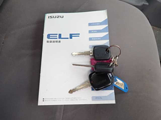 ISUZU ELF 2013