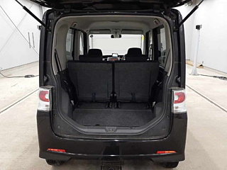 DAIHATSU TANTO 2008