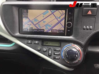 TOYOTA AQUA 2012