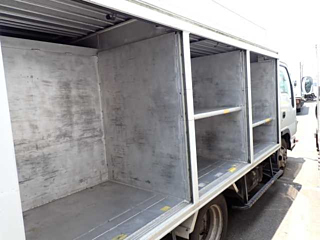 ISUZU ELF 2010