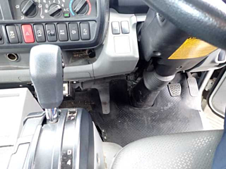 HINO DUTRO 2017